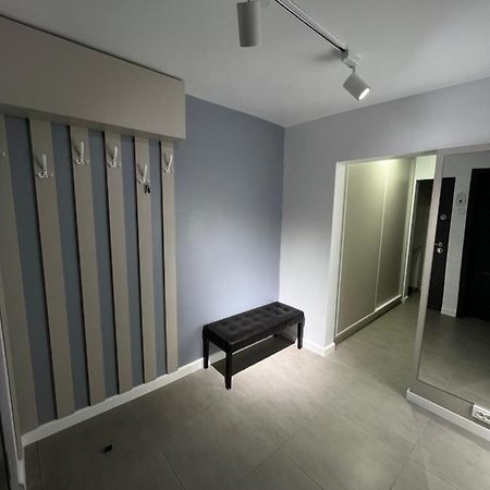 The Urban Hub 2 Apartment Iasi Luaran gambar